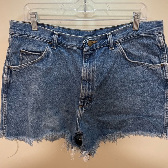 Wrangler Pants - ✨Wrangler Cut Off Denim Shorts Size 36